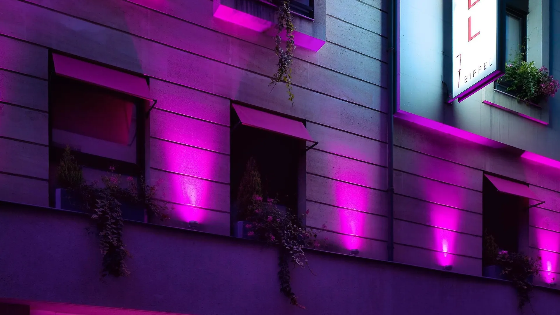 Le 7 Eiffel Hotel By Malone Parigi